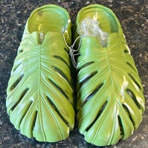 Green Leaf Design Women's Flats Monstera design size 40-41